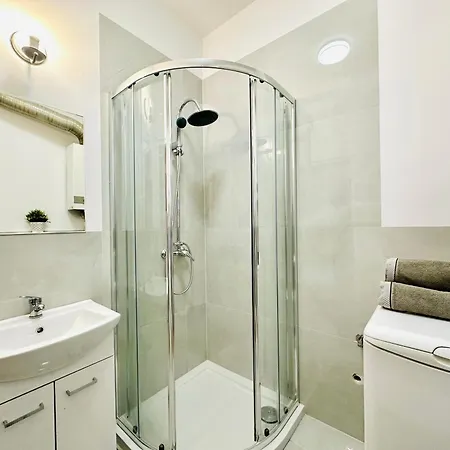 דירה Nw Apartament Listek 7-9 *